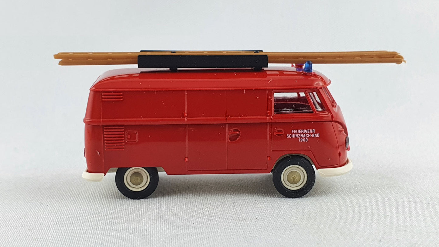 Brekina 740 VW T1 "Feuerwehr Schinznach - Bad" OVP (Bre740) CH-Modell