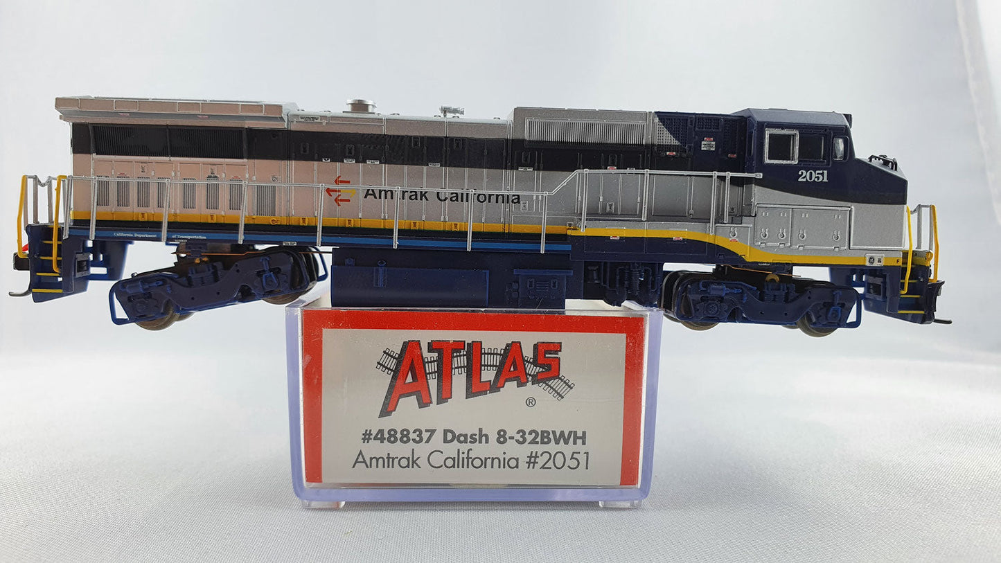 Atlas 48837 Amtrak Dash 8 OVP Diesel (DL90)