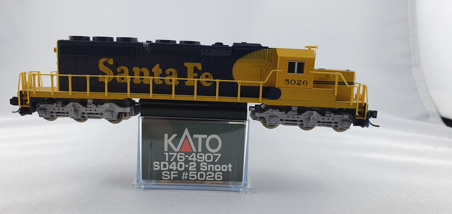 Kato 176-4907 SF SD40-2 Snoot OVPDiesel (DL10)