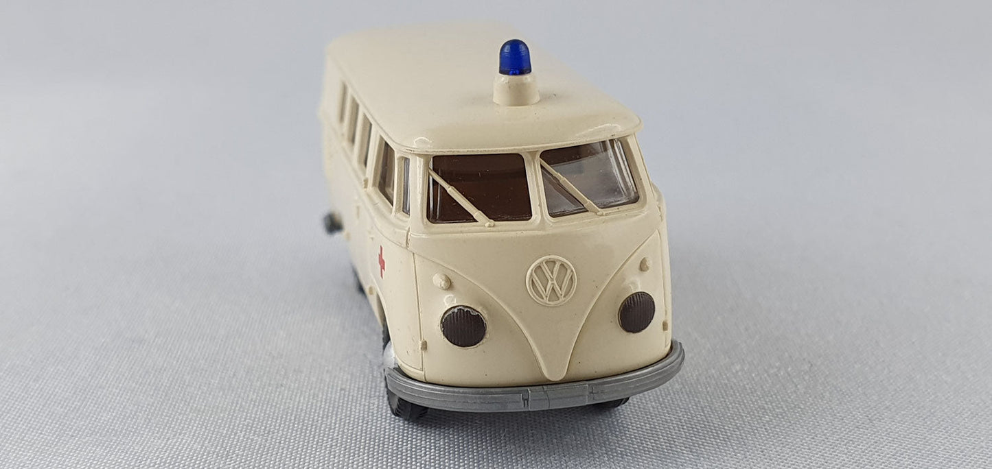 Brekina 186 VW T1 Rettungswagen OVP (Bre186)