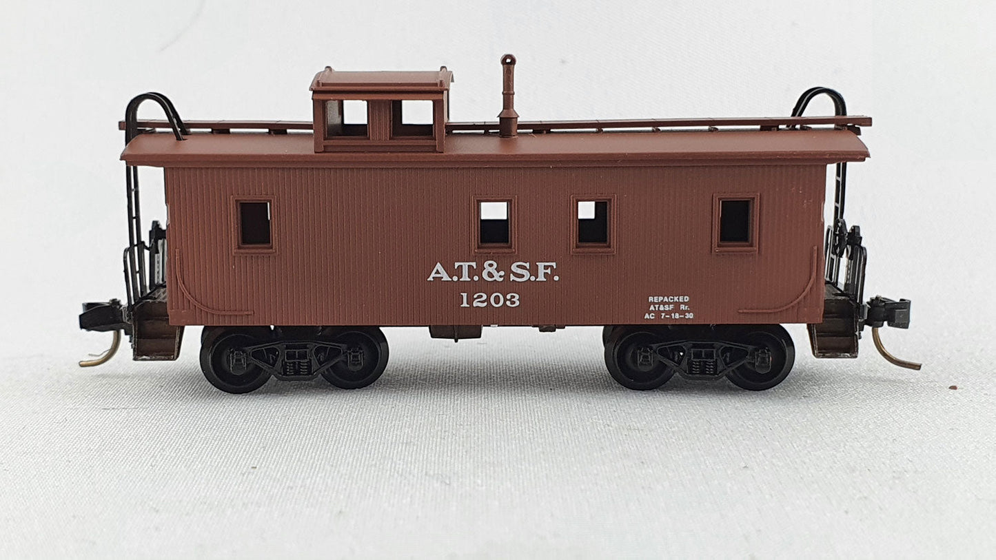 Micro Trains 51100 ATSF Caboose OVP (E5486) 