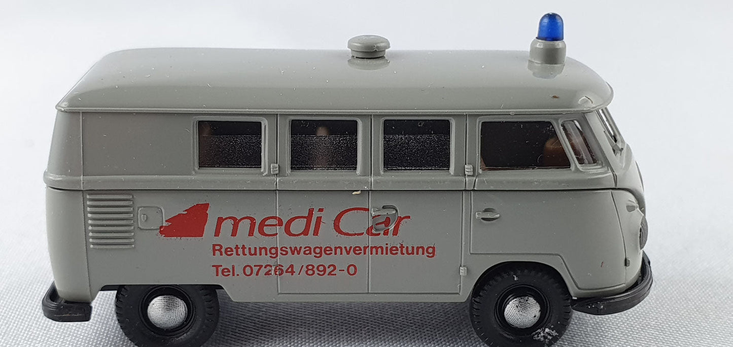 Brekina 219 VW T1 mediCar Rettungswagenvermietung (Bre219)