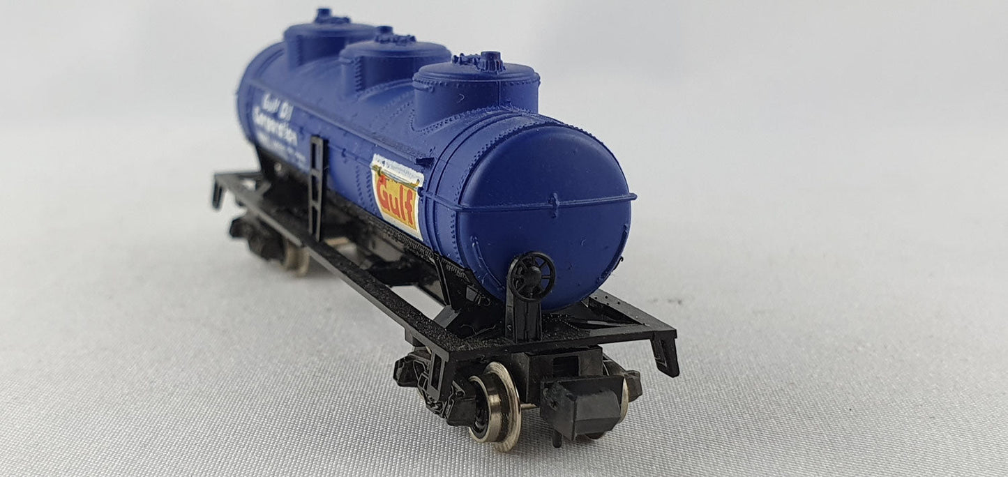 Rivarossi 9367 WRNX Tripel Dome Tank Car (DG603)