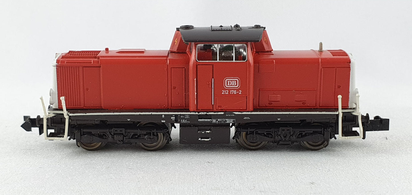 Minitrix 12937 DB BR 212 orientrot Diesel OVP (DL161)