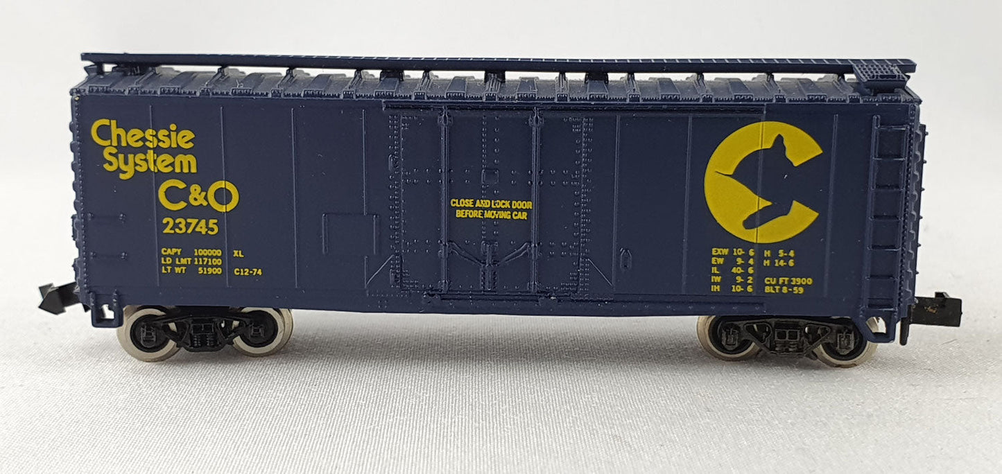 Atlas 3303 C&O Box Car 40 foot (DG558)