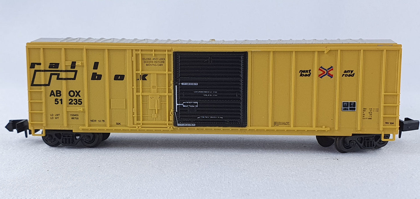 Athearn 11147 ABOX Box Car 50 foot (DG592) 