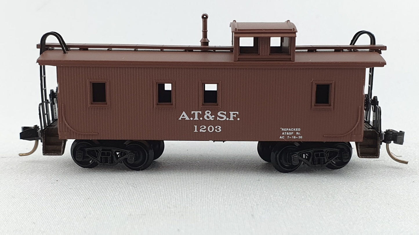 Micro Trains 51100 ATSF Caboose OVP (E5486) 