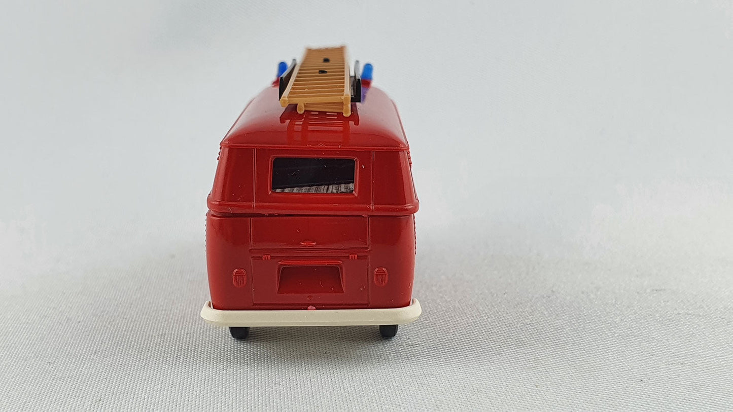 Brekina 740 VW T1 "Feuerwehr Schinznach - Bad" OVP (Bre740) CH-Modell