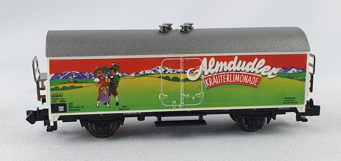 Minitrix 15011 DB Kühlwagen "Almdudler" OVP (DG360)