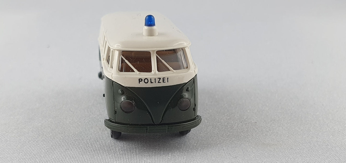 Brekina 301 VW T1 Polizei Bayern 1. Version